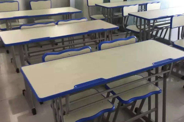 學校家具定制廠家在線教您挑選質(zhì)量好的家具